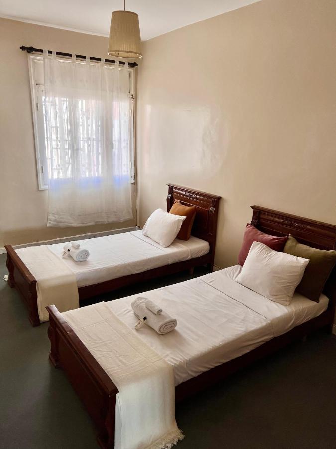 Bed & Breakfast In Designer Appartement Casablanca Bagian luar foto